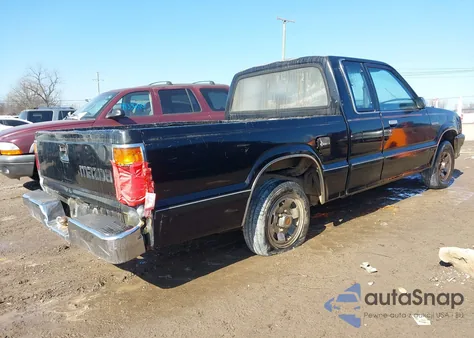 1991 Mazda B2200 Cab Plus z USA, uszkodzony, nr VIN JM2UF3136M0110448